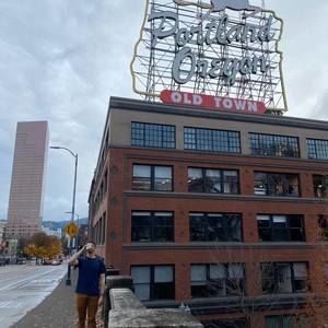 Meet your Posher, Daniel